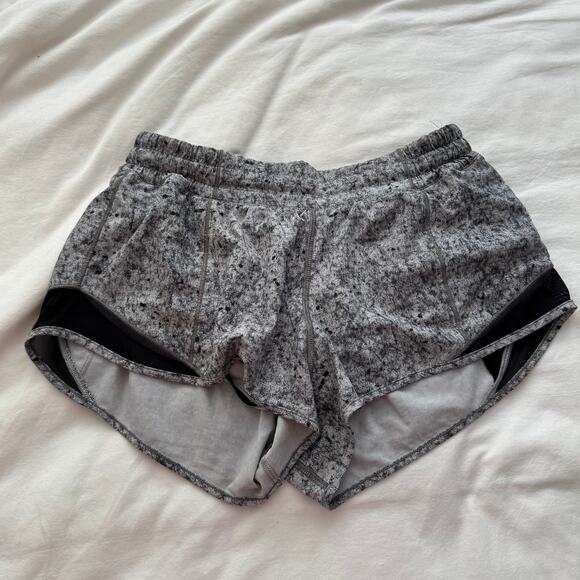 Lululemon Speed Up Shorts 2.5" Gray Speckled Running Athletic Shorts Size 6 - Picture 1 of 7